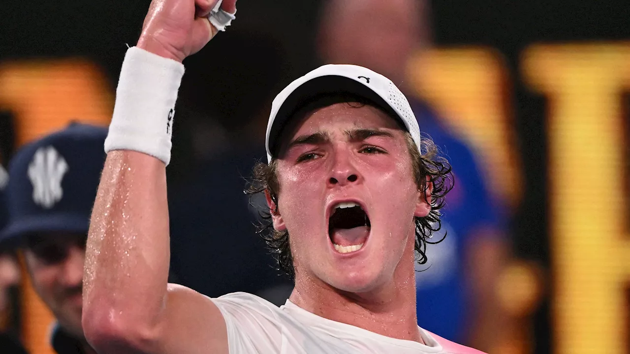 João Fonseca: A Nova Estrela do Tênis Brasileiro Conquista o Australian Open