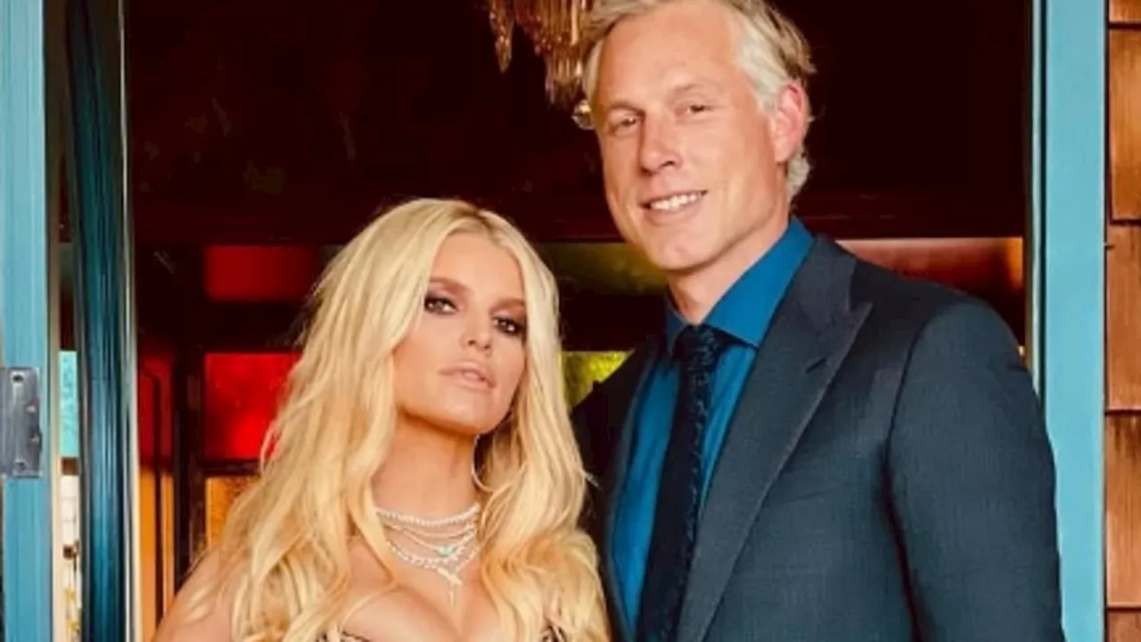 Jessica Simpson has 'already recorded a heartbreak album' about husband Eric Johnson amid split