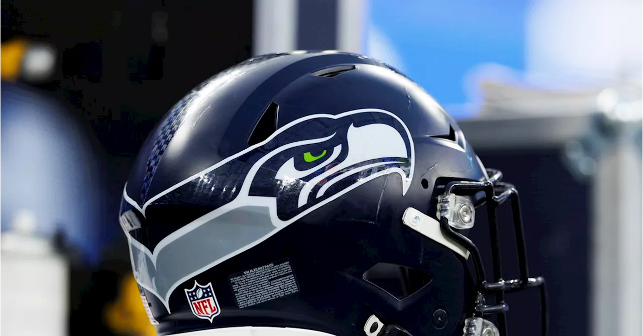 Seattle Seahawks' Matt Berry Remains with Team After Titans GM Consideration