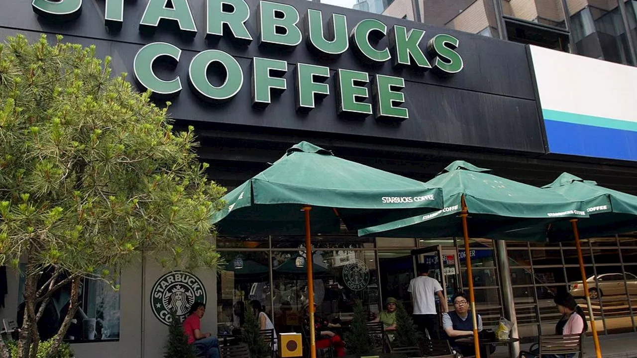 Starbucks Reverses Open-Door Policy, Requires Purchase for Store Access