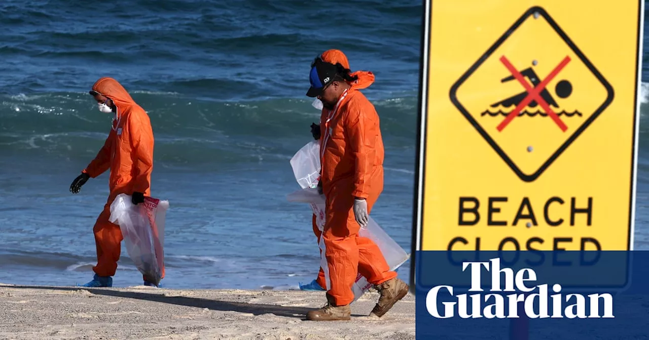 Mystery Balls Close Multiple Sydney Beaches