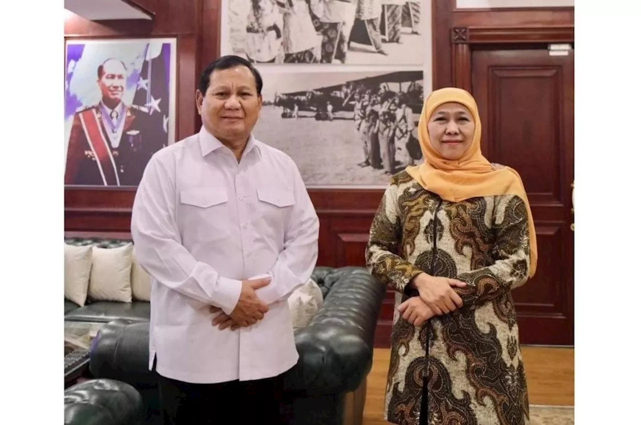 Khofifah Mengundang Prabowo ke Kongres PP Muslimat NU