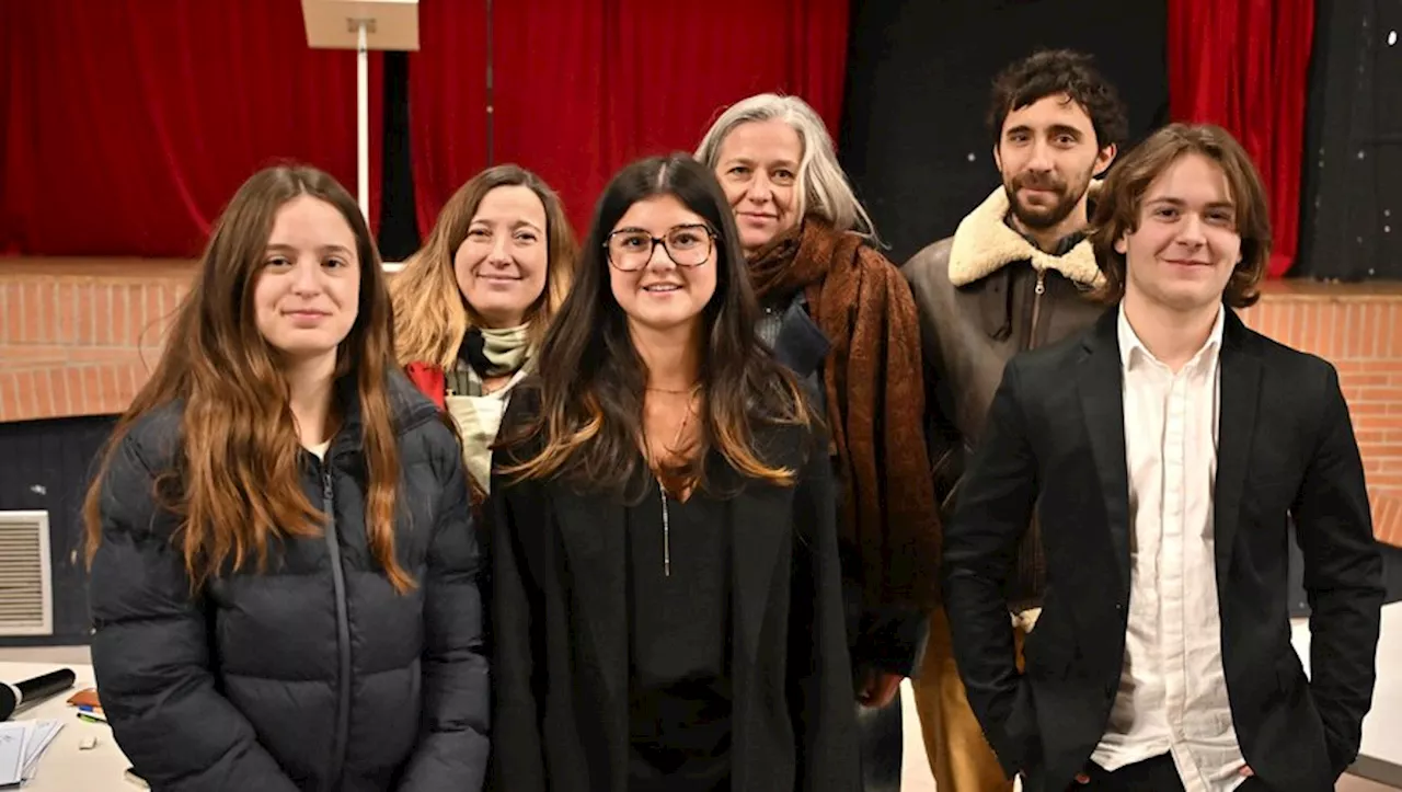 Alys Dekorkere, élève du lycée Simone de Beauvoir, remporte le Concours régional d'éloquence