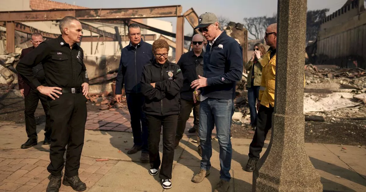 Los Angeles Mayor Bass Issues Order to Expedite Rebuilding After Fires