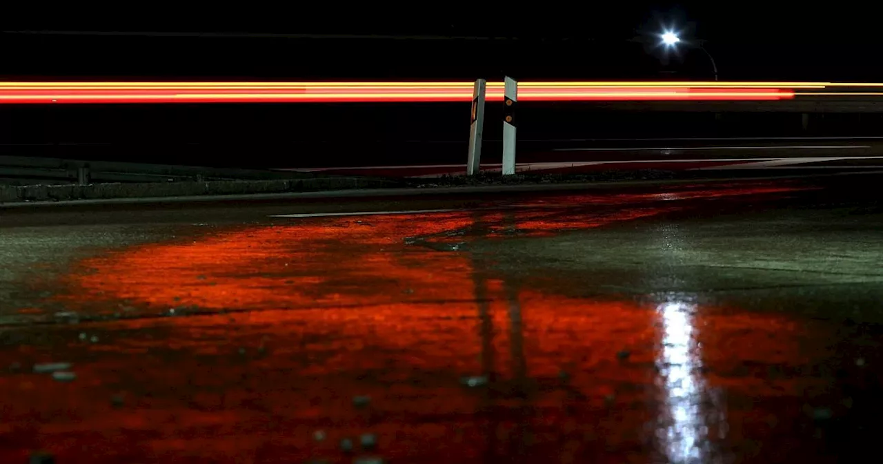 Wetterdienst warnt vor glatten Straßen in Norddeutschland