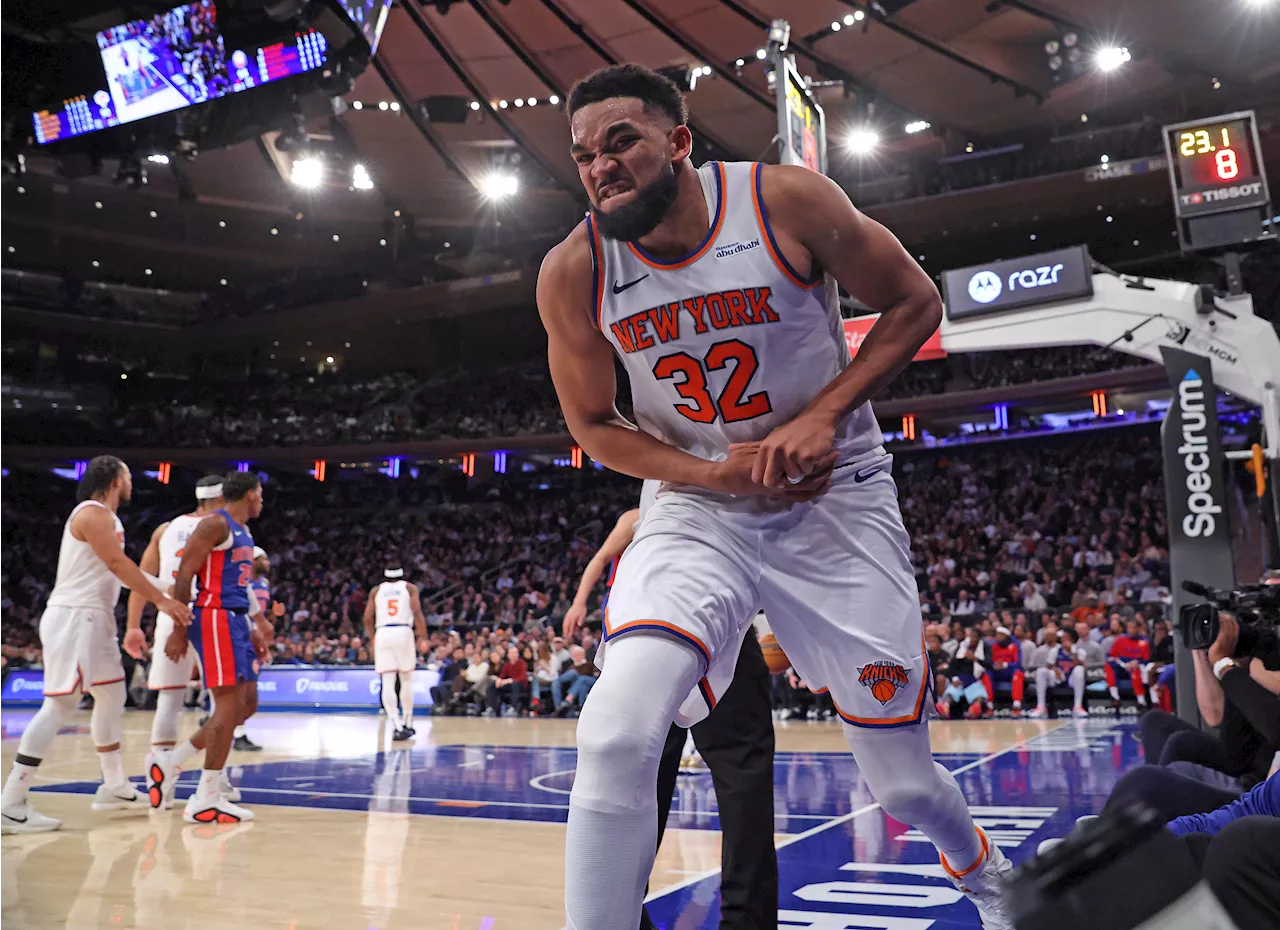 Karl-Anthony Towns coy about thumb injury in possible Knicks concern