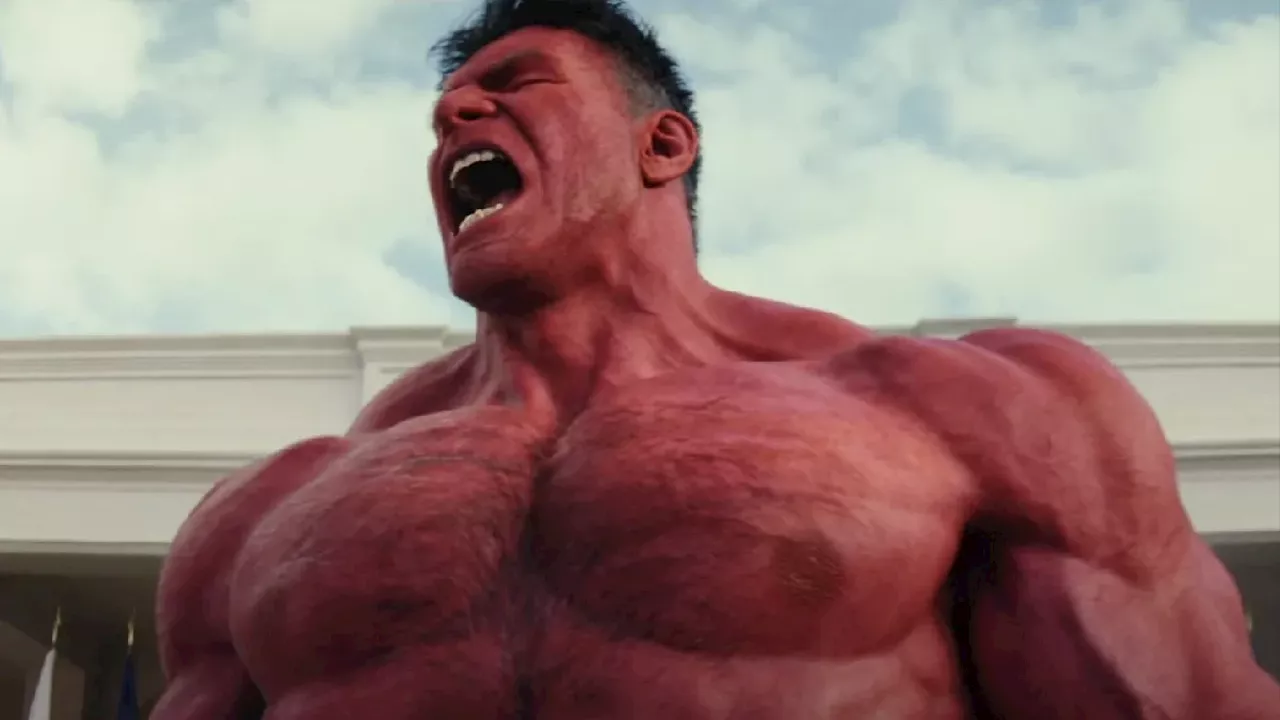 Harrison Ford como Hulk Rojo le da un duro golpe a Anthony Mackie en 'Capitán América 4'