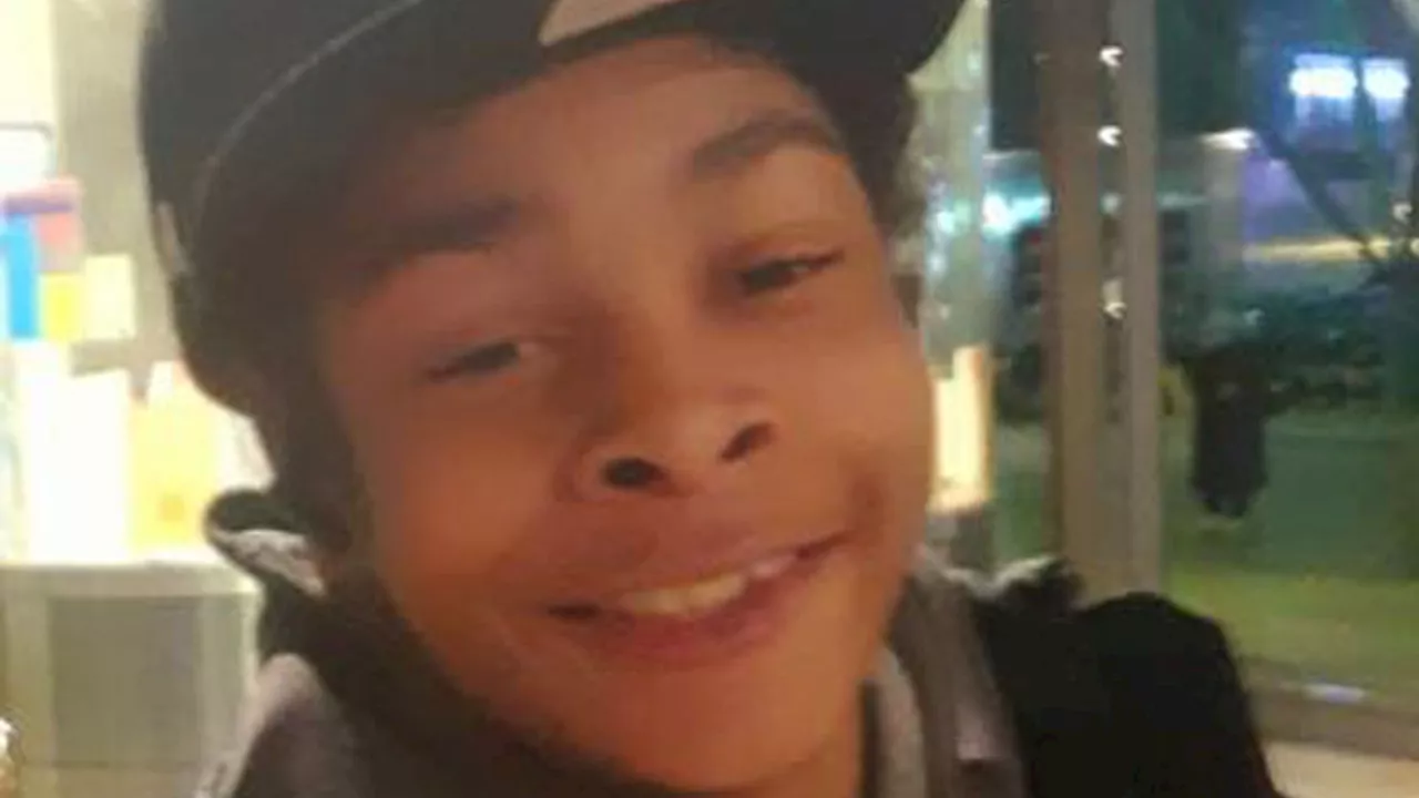 Detectives Name Two Teenagers in Connection with Fatal Bus Stabbing