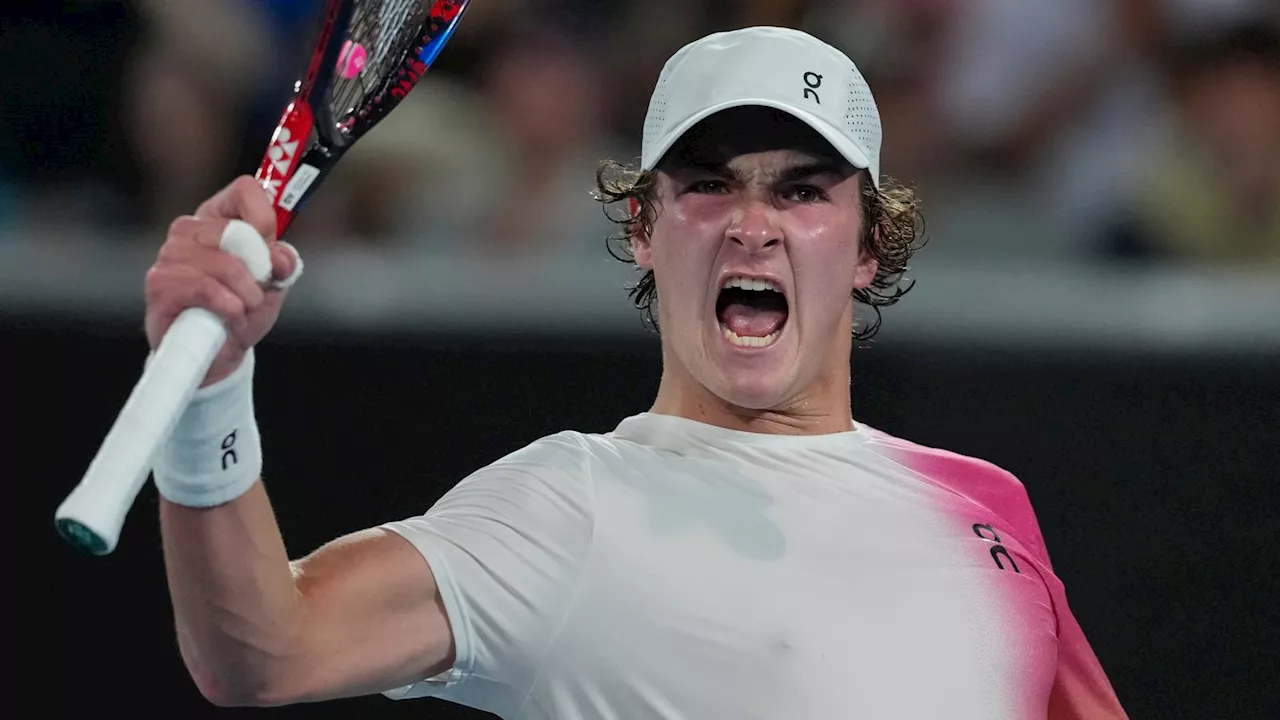 Fonseca Upsets Rublev at Australian Open, Medvedev Slams Camera in Heated Win