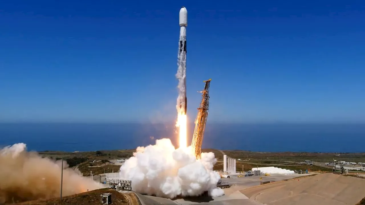 SpaceX Launches Transporter 11 Mission with Record-Breaking 116 Payloads