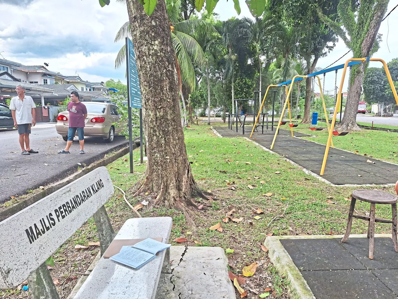 Taman Teluk Pulai Residents Revolt Against Flood Retention Pond Plan