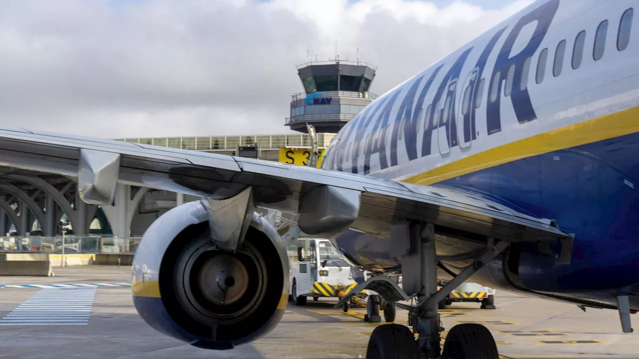 Ryanair verklagt Passagier wegen unvorhergesehener Landung in Porto