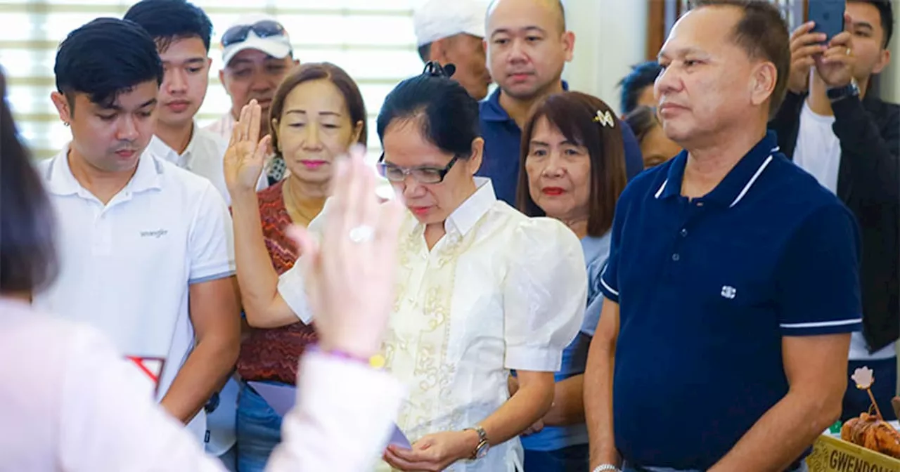 Amelita Lara Sworn In as Naga City Councilor