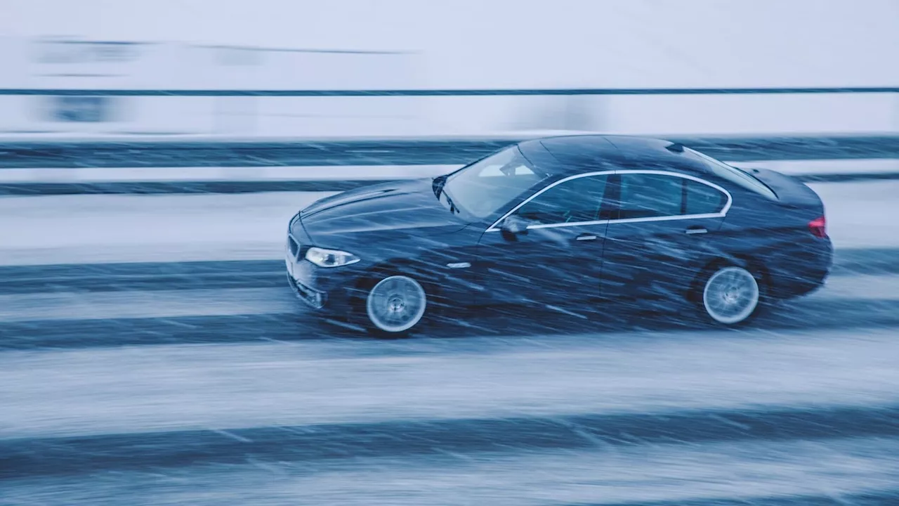 Autofahren bei Glatteis: Mit diesen Tipps wird das Fahren sicherer!