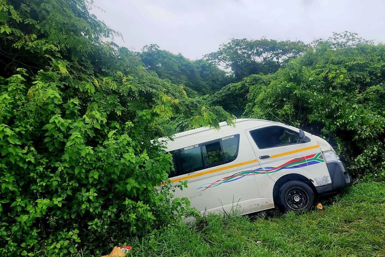 Schoolchildren and Adults Injured in Separate Taxi Accidents in Durban