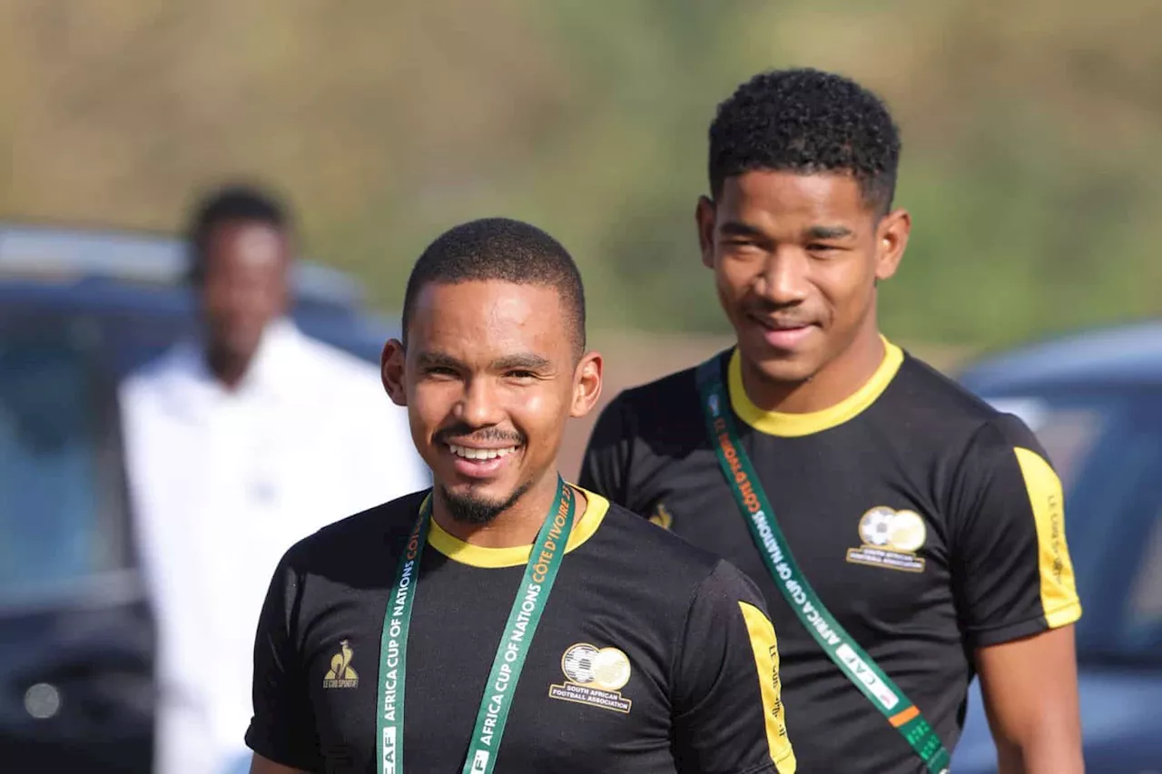 Bafana Bafana Star Jets Off to Seal Mamelodi Sundowns Deal!