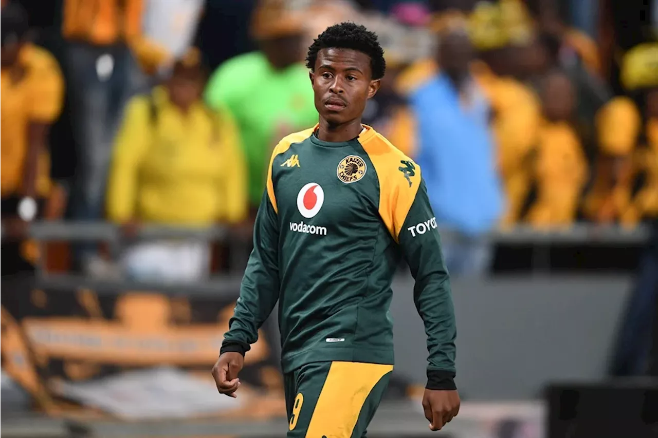 Kaizer Chiefs may let defender go to rival PSL club