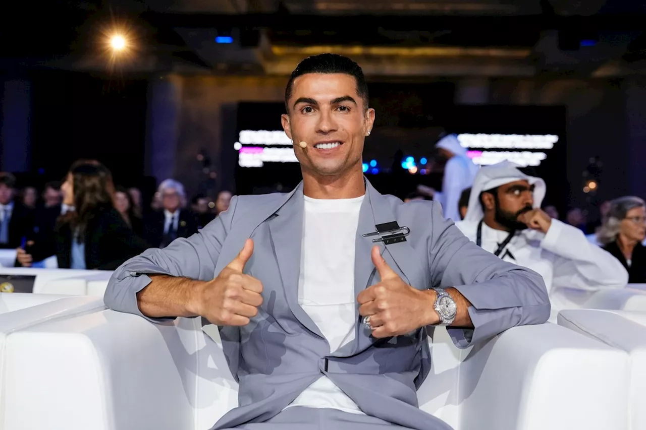 'Cristiano Ronaldo (39) plakt er nog een jaar aan vast bij Al-Nassr'