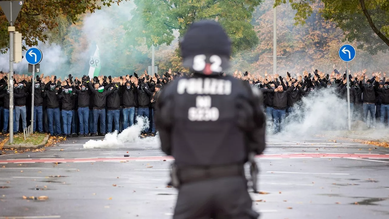 Bundesverfassungsgericht erlaubt die Kostenübernahme für Polizeieinsätze bei Fußballspielen