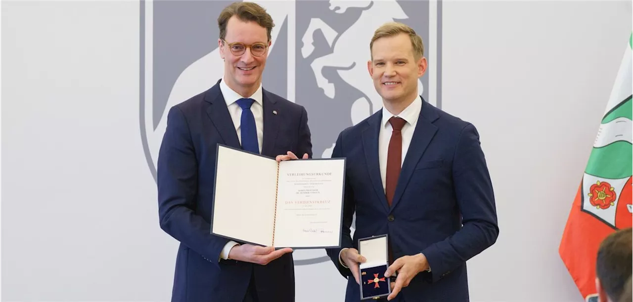 Professor Hendrik Streeck mit Bundesverdienstkreuz ausgezeichnet