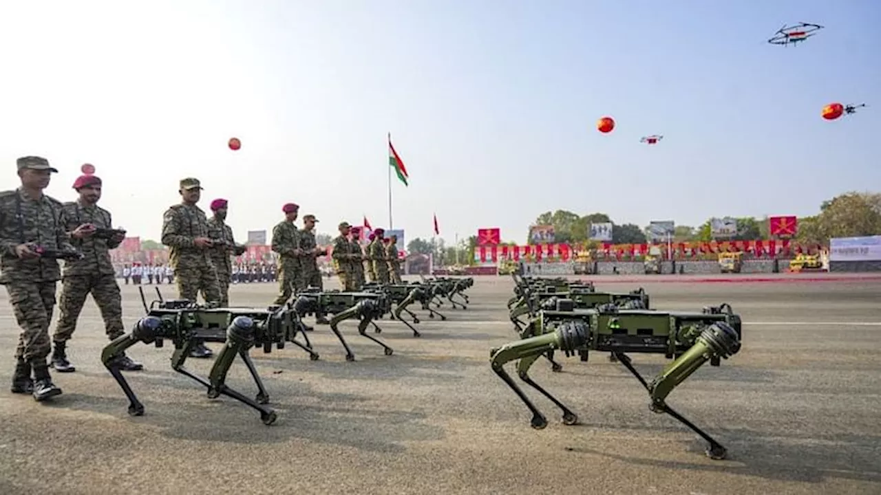 Army Day Parade: सेना दिवस परेड में पहली बार दिखा महिलाओं का अग्निवीर दस्ता, रोबोटिक खच्चरों ने भी लिया भाग