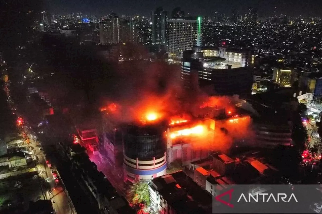 Kebakaran Glodok Plaza, Ancol Ramai Imbun Imlek, dan Peristiwa Lain di Jakarta