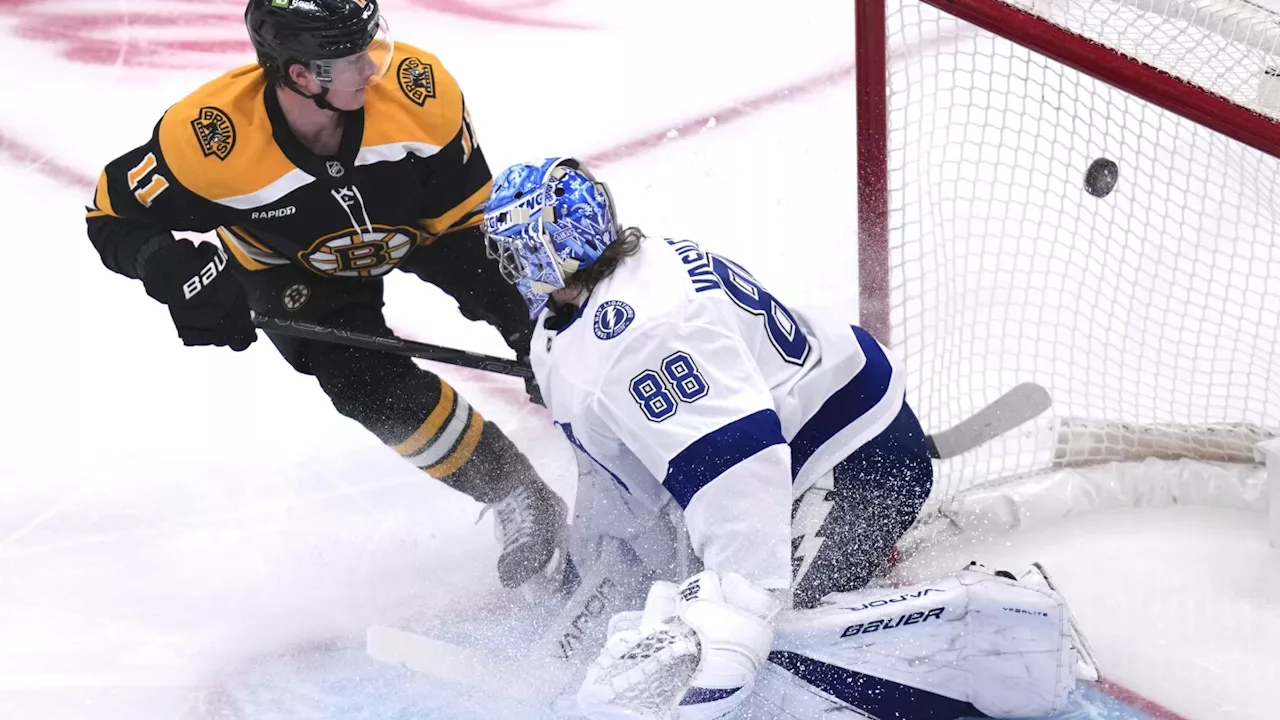 Bruins open 4-goal lead, add 2 short-handed empty-netters to beat Lightning 6-2