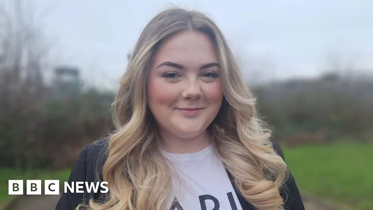 Anti-depressants Help Chloe Hayden Live 'Normal' Life After Car Crash