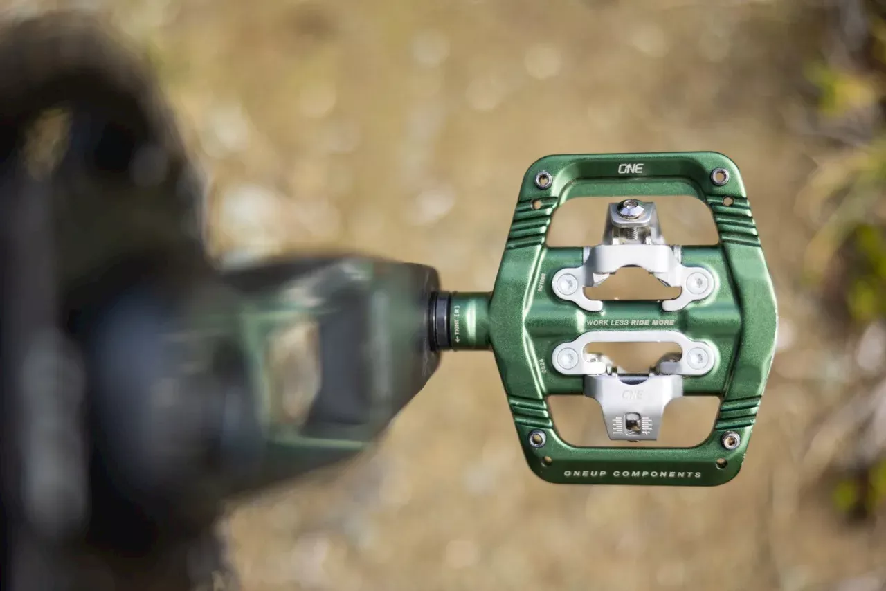 OneUp Components Launches 'Clip' Pedals: A Blend of Flat and Clipless Performance