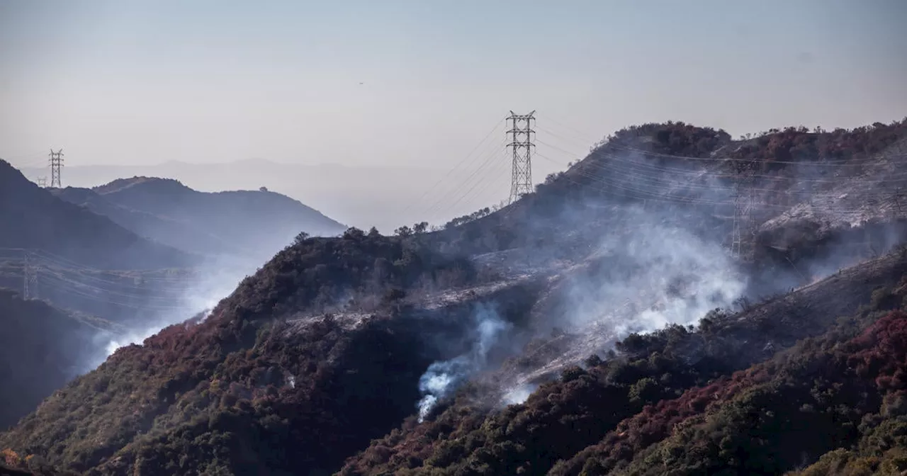 Windblown dust and ash advisory remains as gusty Santa Ana winds expected throughout Los Angeles County