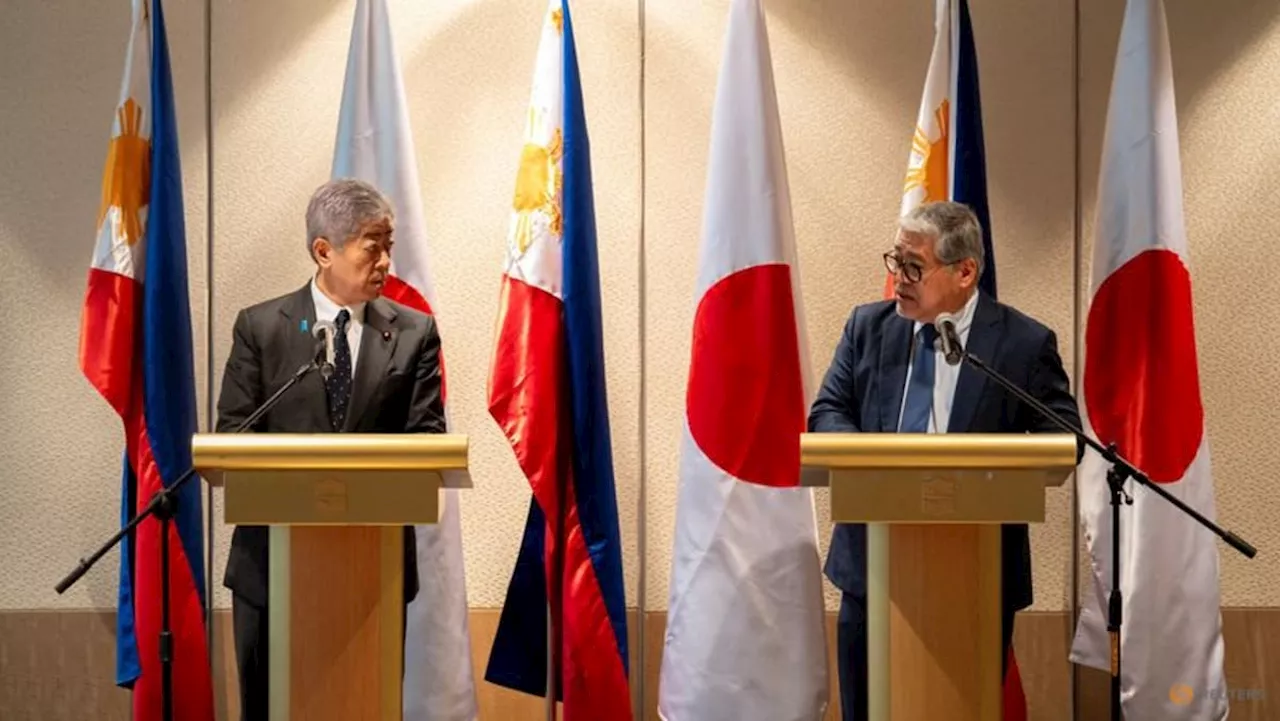 Japan, Philippines vow to boost security ties over China concern