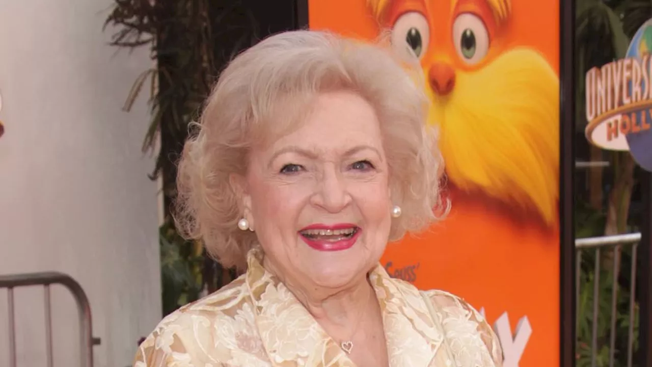 Betty White Accused of Fat Shaming Sally Struthers