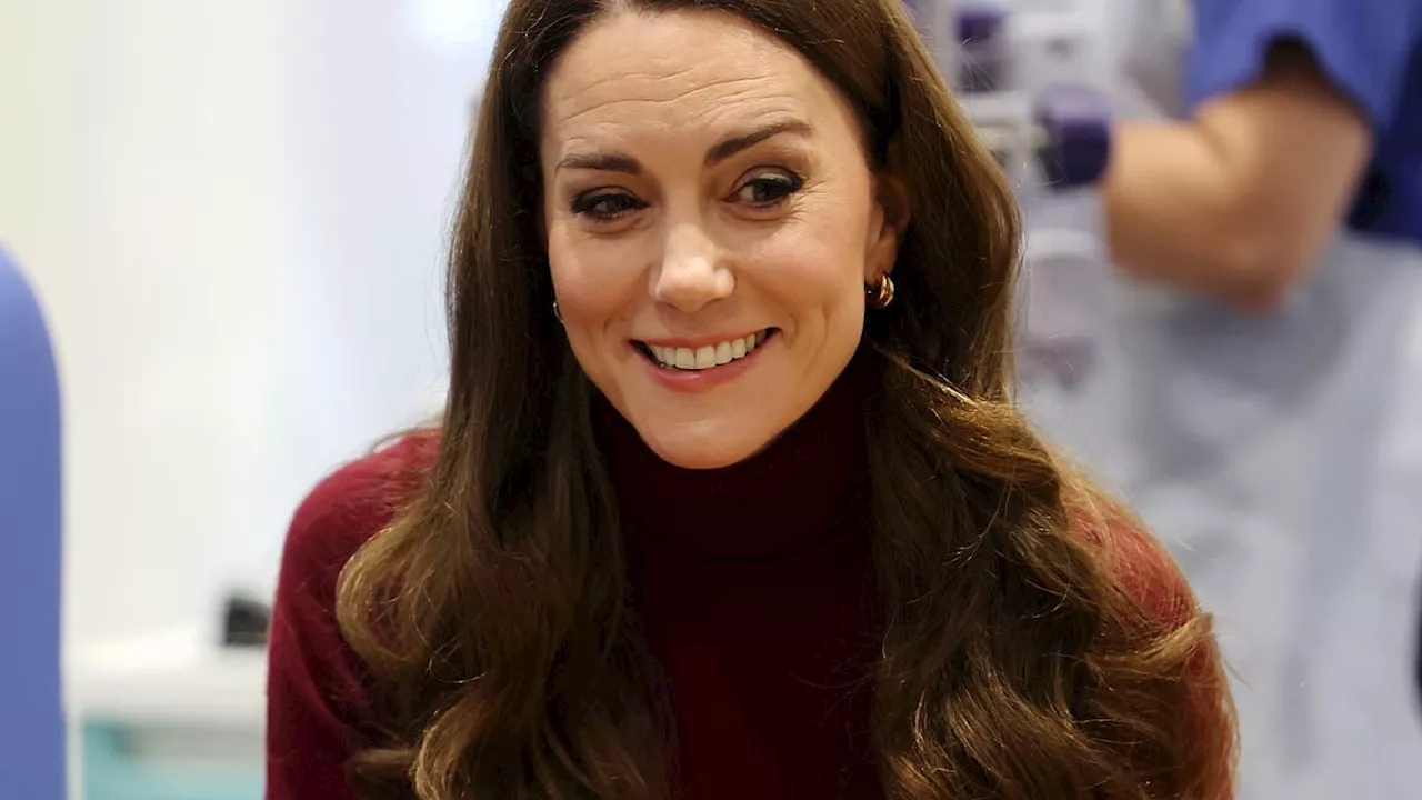 Kate Middleton Makes Emotional Solo Visit to Royal Marsden Hospital