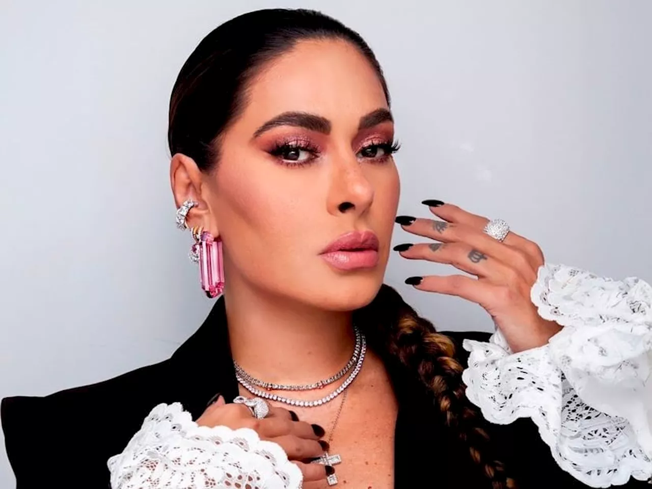 El vestido 'polka dots' de Galilea Montijo es un acierto esta temporada