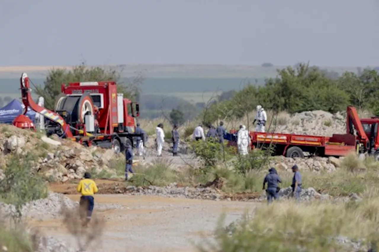 118 Illegal Miners Rescued from Abandoned South African Mine Shaft; Dozens Found Dead