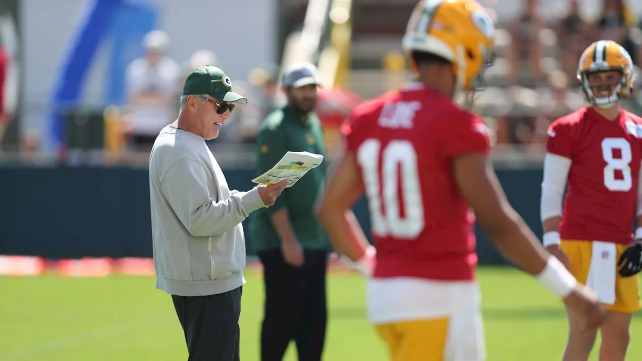 Veteran Quarterbacks Coach Tom Clements Retires From Green Bay Packers