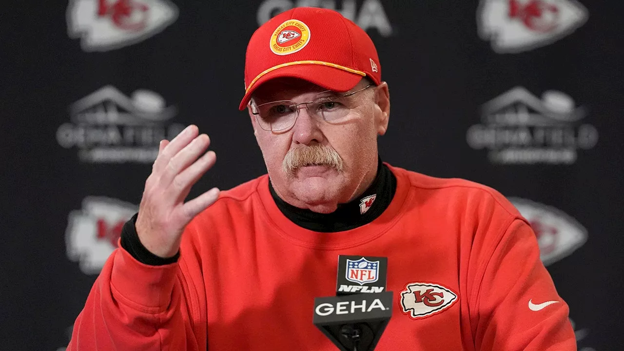 Andy Reid Teases Patrick Mahomes About Expanding Family Amid Playoff Push