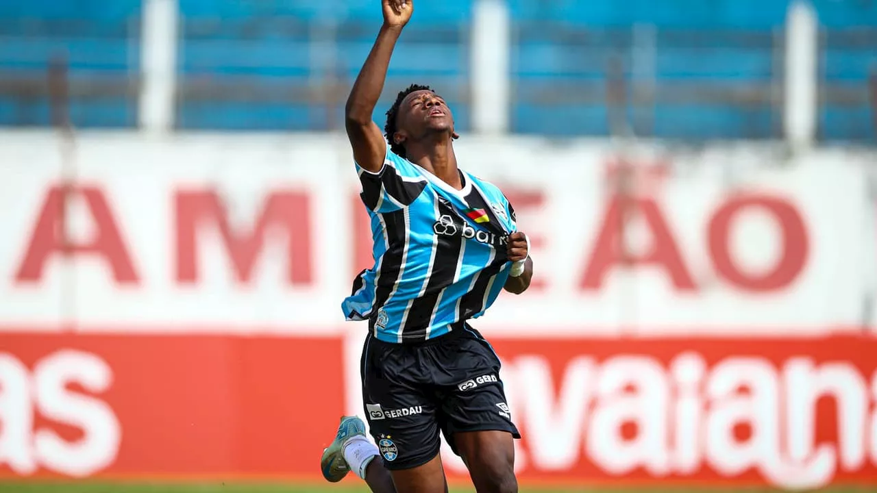 Grêmio vence Goiás por 4 a 0 e avança para as oitavas da Copinha