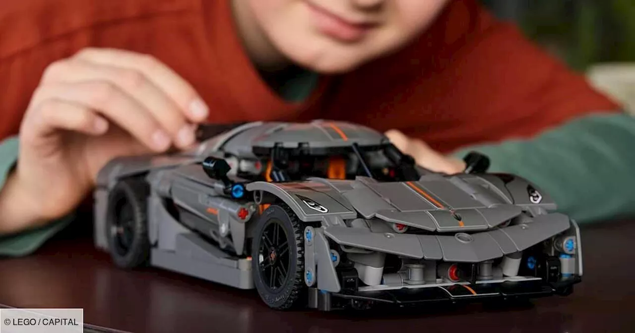 LEGO Technic Koenigsegg Jesko Absolut: Une expérience de construction immersive