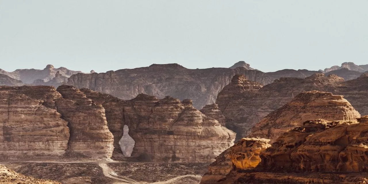 Un Viaggio nell'Eredità Millenaria di AlUla