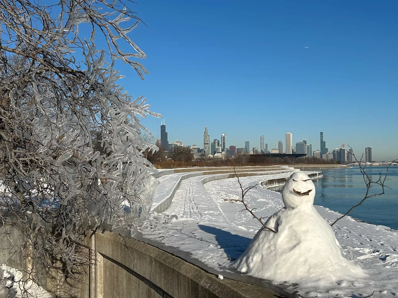 Arctic Blast Set to Plunge Chicago Temperatures Below Average