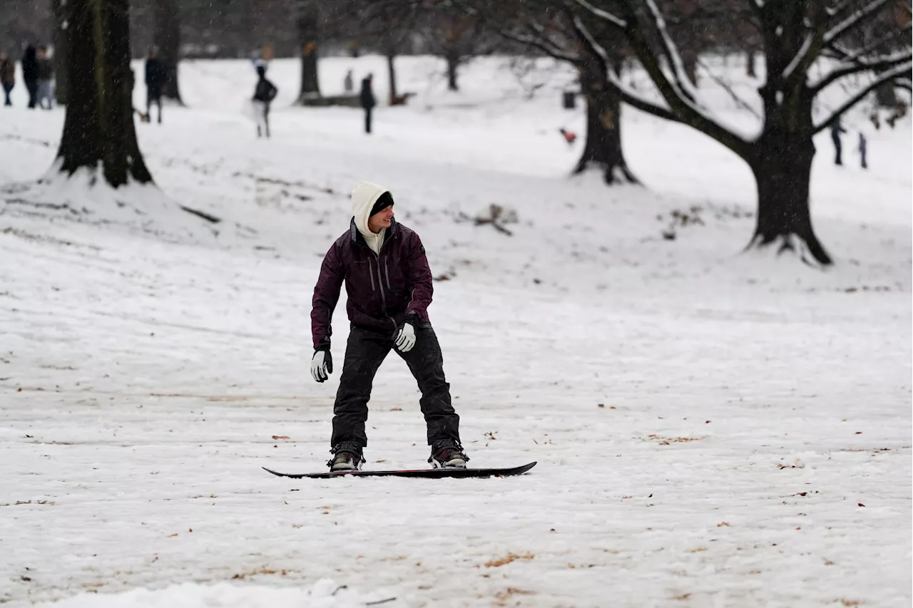 Winter Weather Warnings Issued for Five US States