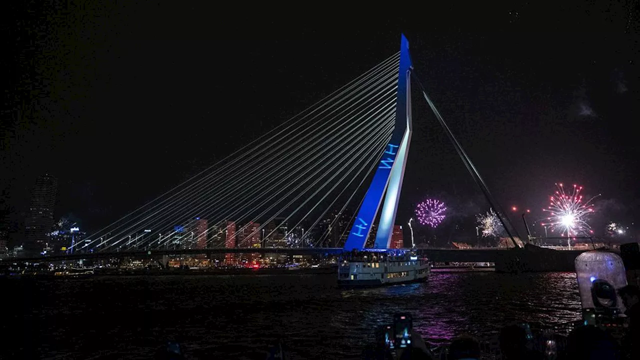 Twee Mannen Veroordeeld Tot Zes Maanden Cel voor Racistische Projecties op Erasmusbrug