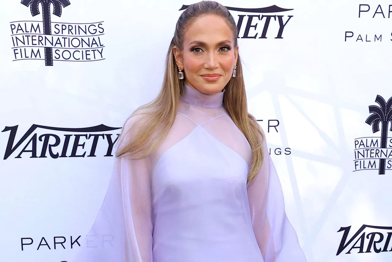 Jennifer Lopez Makes Generous Donation to L.A. Wildfire Relief Efforts