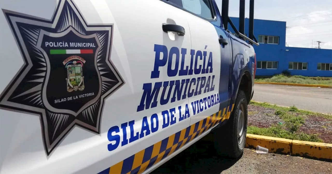 Roban camioneta a lujo de violencia en Silao