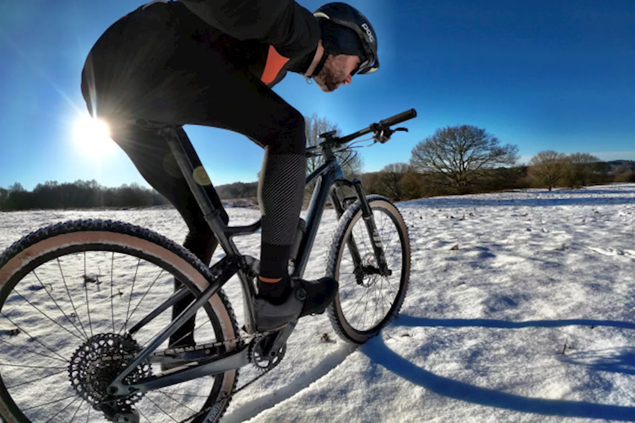 Conquering the Cold: A Complete Guide to Winter Cycling Attire