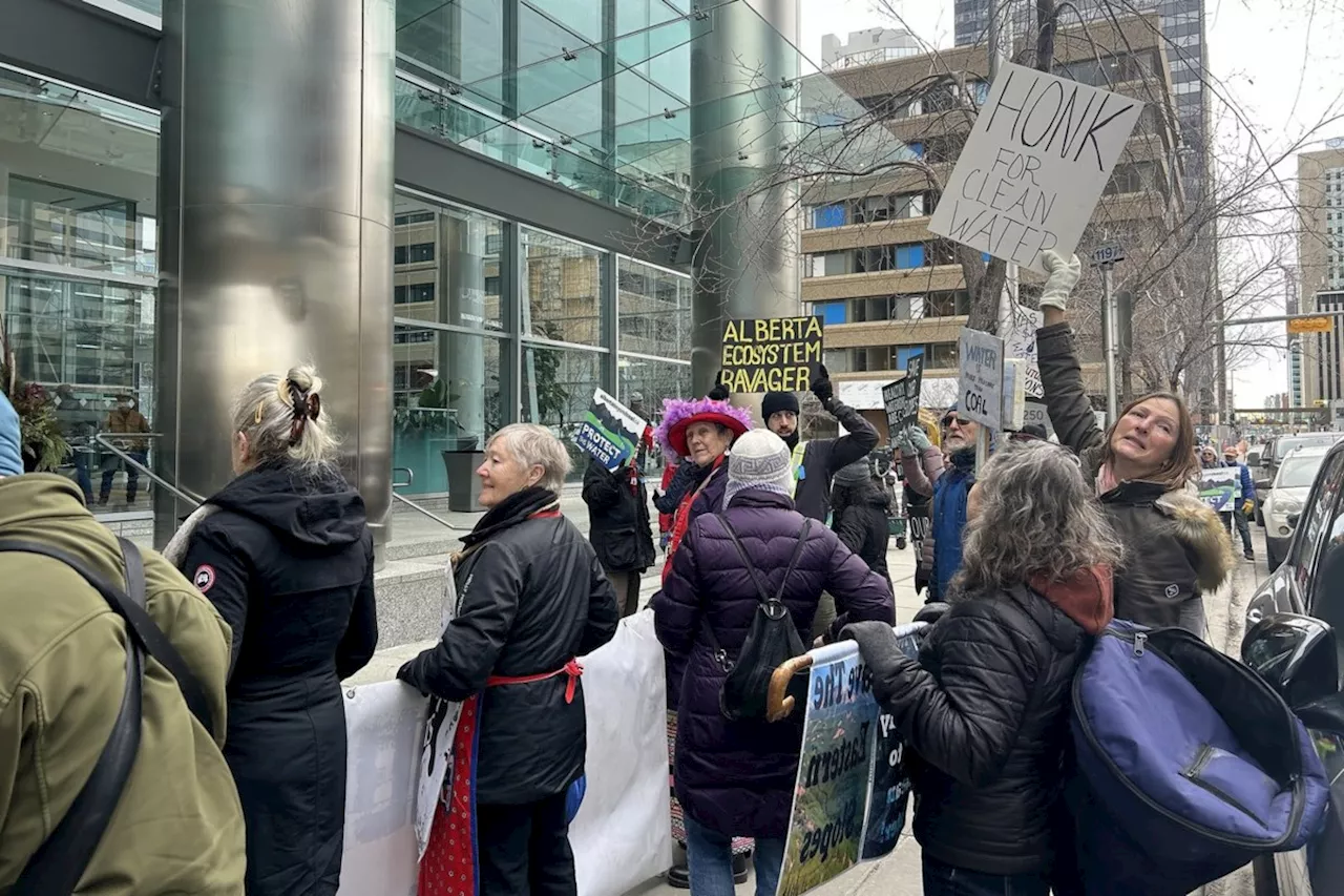 Protests Erupt as Alberta Coal Project Hearing Concludes