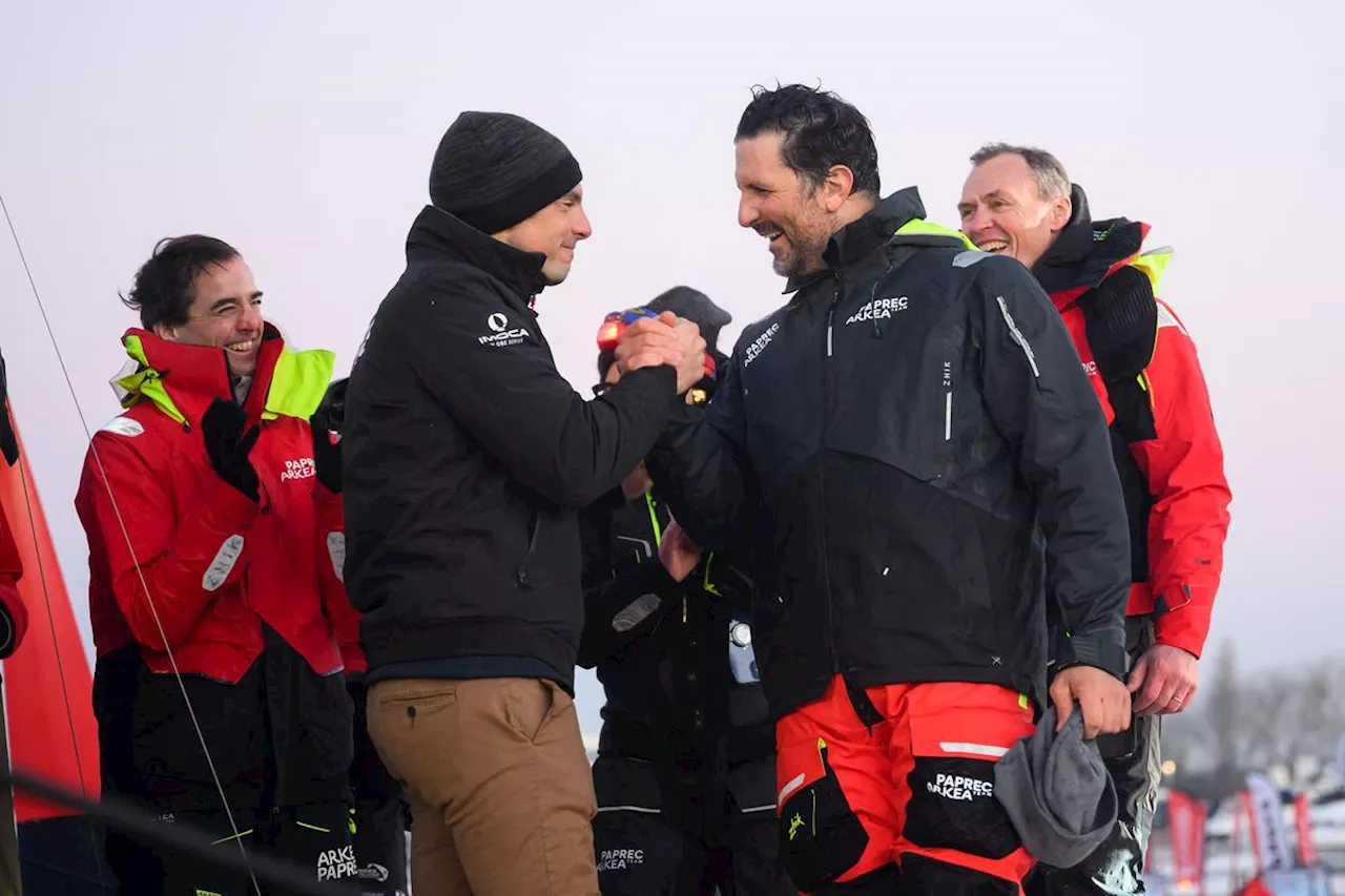 « J’ai failli taper un chalutier, ça n’a tenu qu’à un fil » : Yoann Richomme, 2e du Vendée Globe, se confie sur son voyage