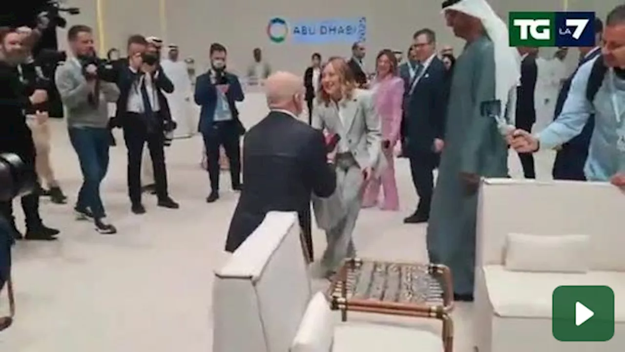 Compleanno ad Abu Dhabi per Giorgia Meloni: l'inaspettato regalo del premier albanese Edi Rama