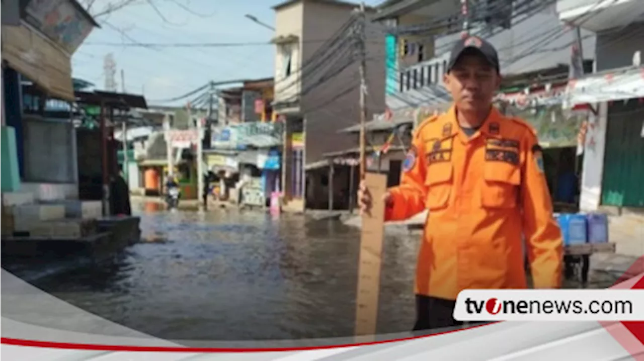 Banjir Rob Menggenangi Jakarta Utara